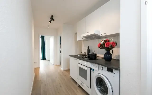 Cosy single bedroom in a student flat, near Technische Universität 1