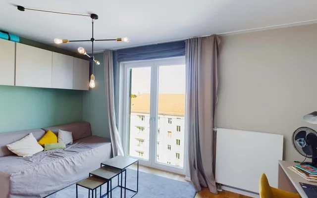 Fully-furnished studio apartment in Koepenick 0