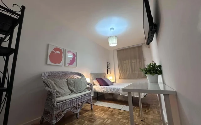 C/ Gregorio Navas, 8 1