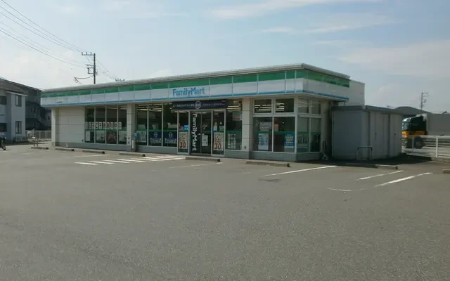 レオパレスリブェール 4