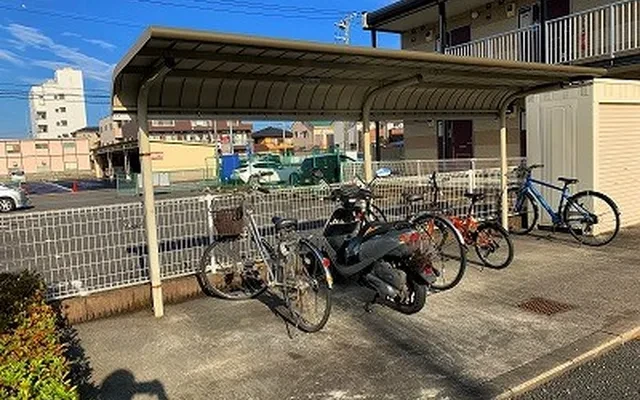 レオパレスフローラ 1