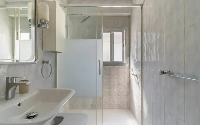 Cozy room in Avenida San Luis 1