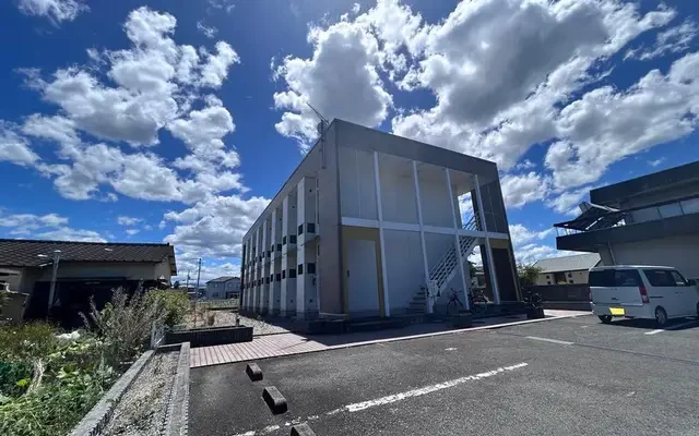 レオパレスSeto Lands K&K - Takamatsu student accommodation - 205号房间(带独立厨房)