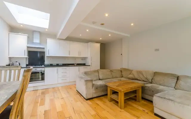 Archel Road, Barons Court, W14 1