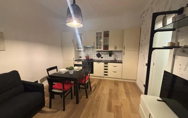Bilocale in Via Altaguardia, Milano (zona Porta Romana) 2