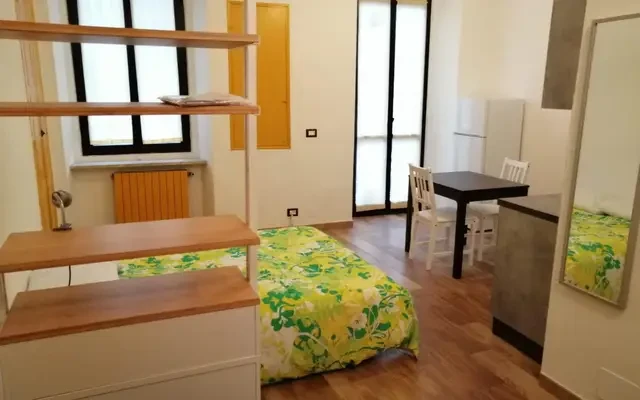 studio near Corso Palermo 3