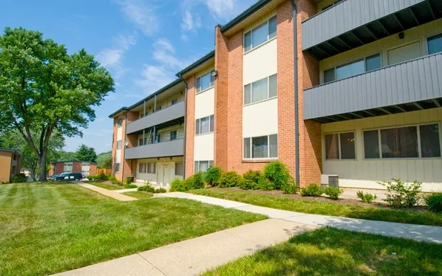 Windsor Forest Apartments 0