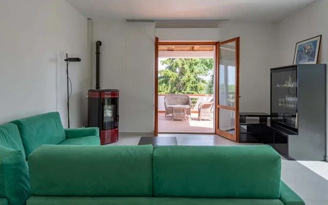 La finestra sugli ulivi 0