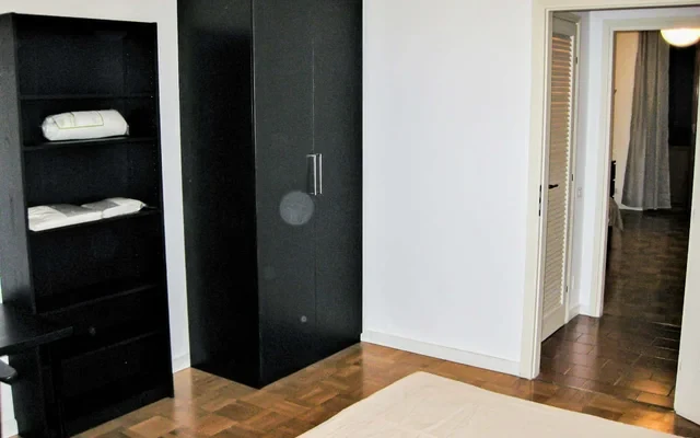 1 Single room 2