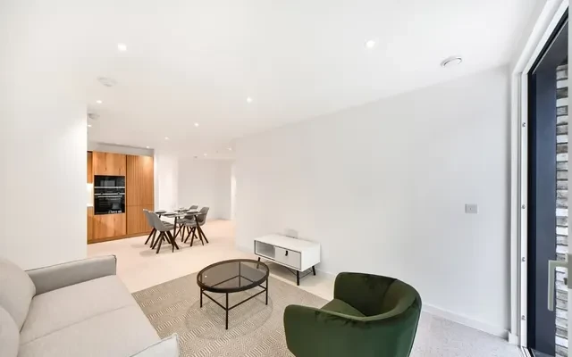 Georgette Apartments, E1 0