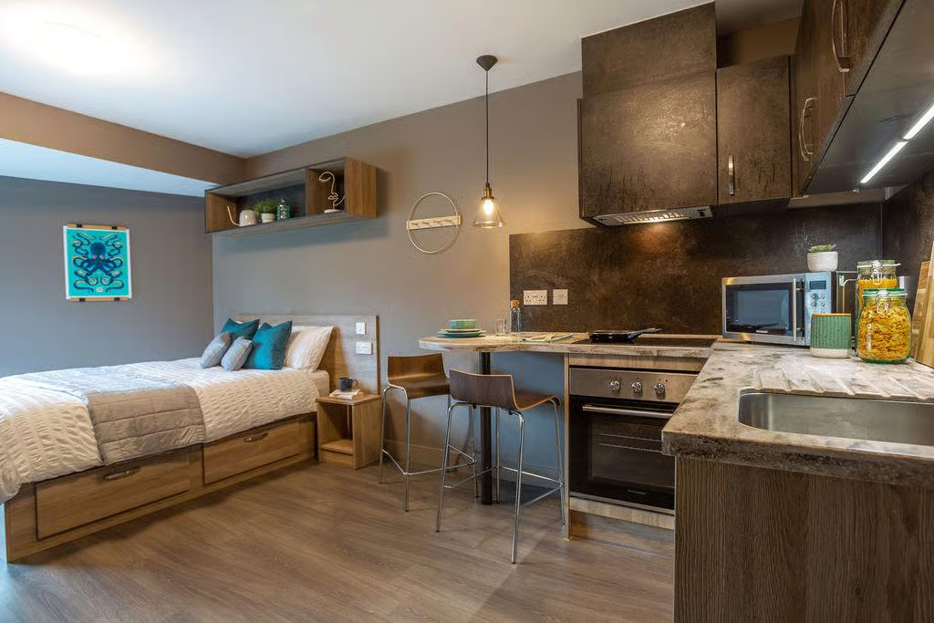 Deluxe Balcony Studio