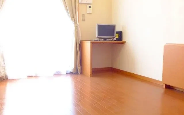 レオパレスアドミラーブル 4