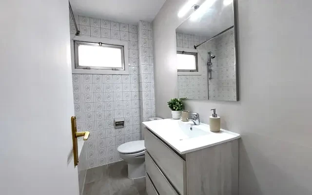 apartment near Calle de Añastro 4