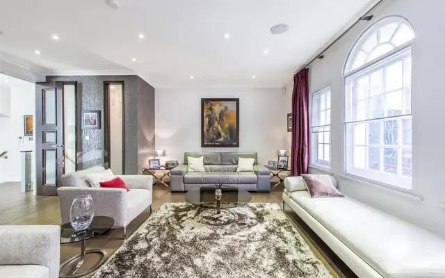 Chapter Street, Westminster, London, SW1P 4NY 0