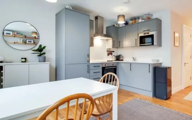 LH-Deptford High Street 1