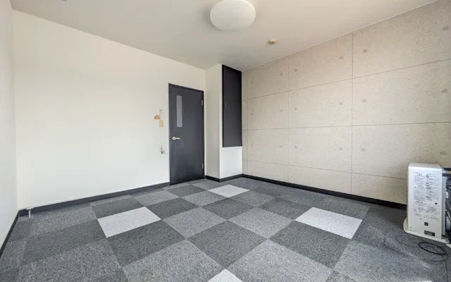 Pier Court Maeda 1