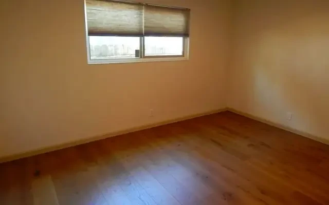 2731 Loyola Drive 2