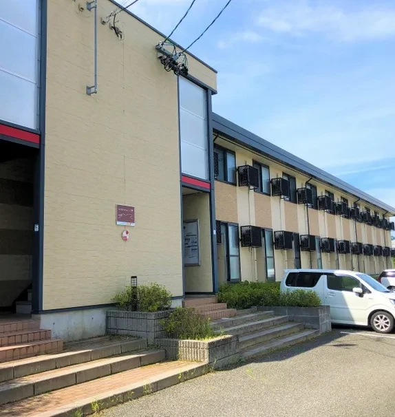レオパレス久保