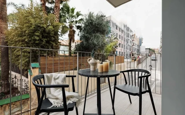 Hebron - 2 bedrooms and office in Gracia 1