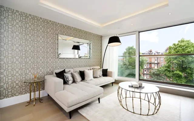 Radnor Terrace London W14 1