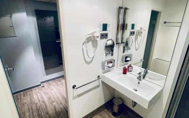 Apartment in Volmerswerther Strasse, Dusseldorf for 22 m² 4