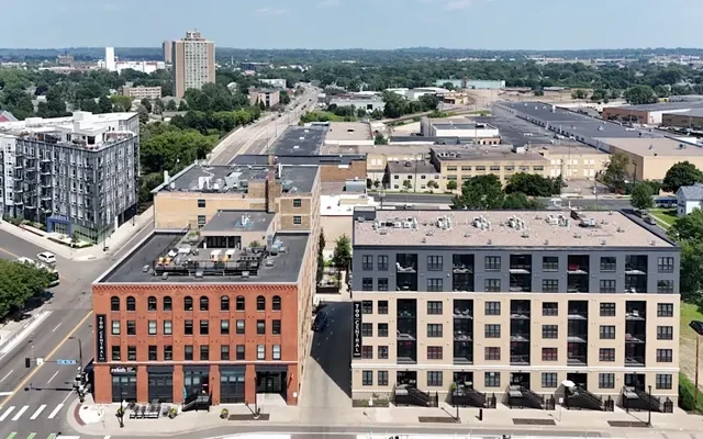 700 Central Apartments 0