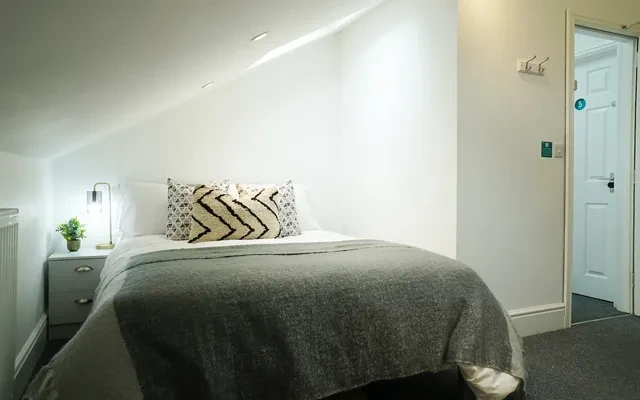 19 Driffield Street 0