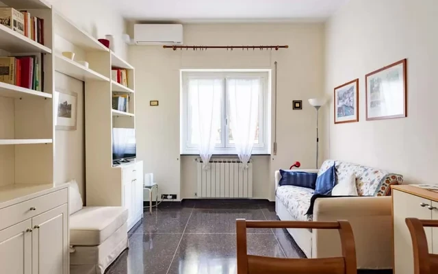 Apartment in Genoa 0