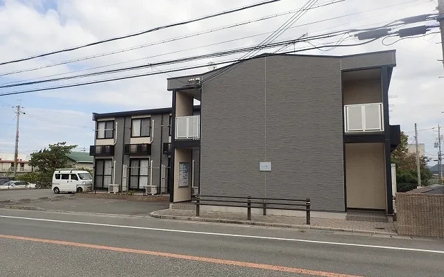 レオパレス大楠 0
