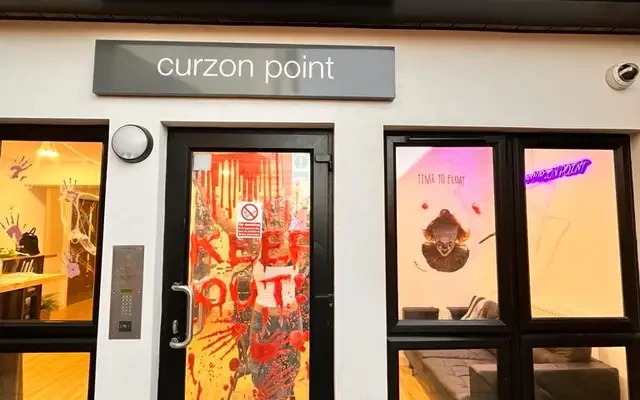 Curzon Point 4