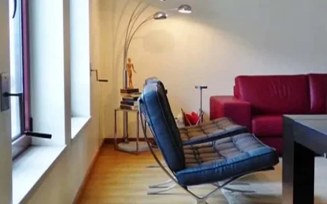 One-bedroom apartment in Lumiar, Lisbon (not furnished) 1