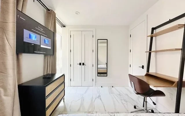 987 Willoughby Avenue, New York - ニューヨークの学生向け宿泊施設 - 4 bed 1.5 bath