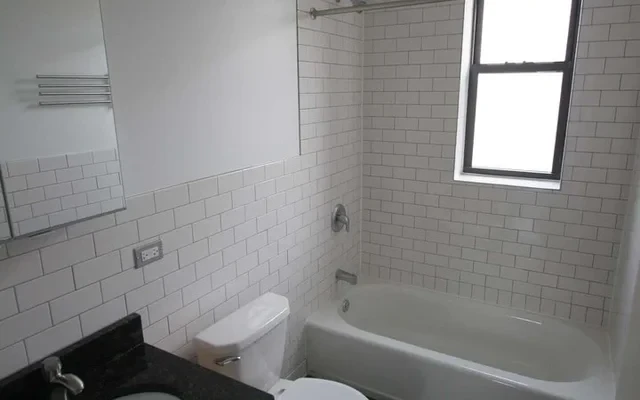 5320-5326.5 S. Drexel Boulevard 2