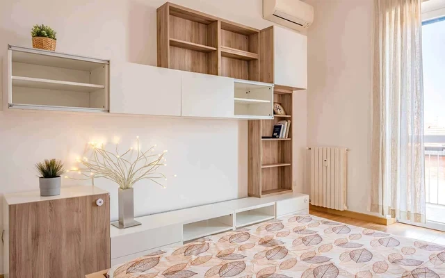 VIA ROMILLI 16 <BR> PRIVATE ROOM S1 2