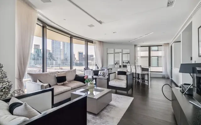 Riverwalk, 161 Millbank, London, SW1P 4FD 0