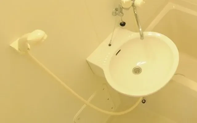レオパレスセルリアン 2