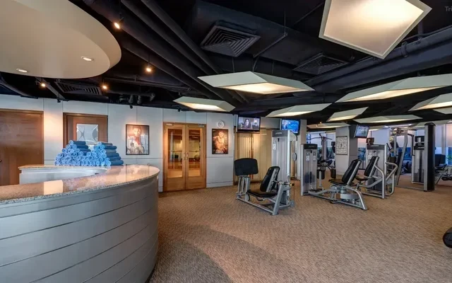 Regal-Airport-Hotel 2