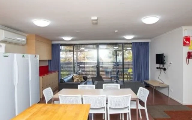 La Trobe University - Hillside Apartments 2