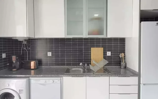 T1 Apartment for rent in Penha de Franca, Lisbon 2