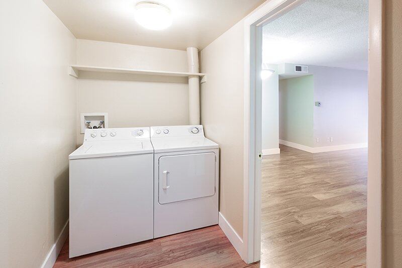 2 Bed / 2 bath Windsor