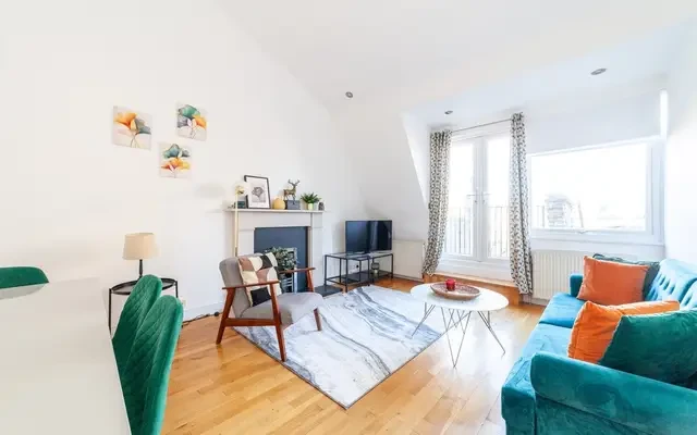 Earls Court Square 12494# 2