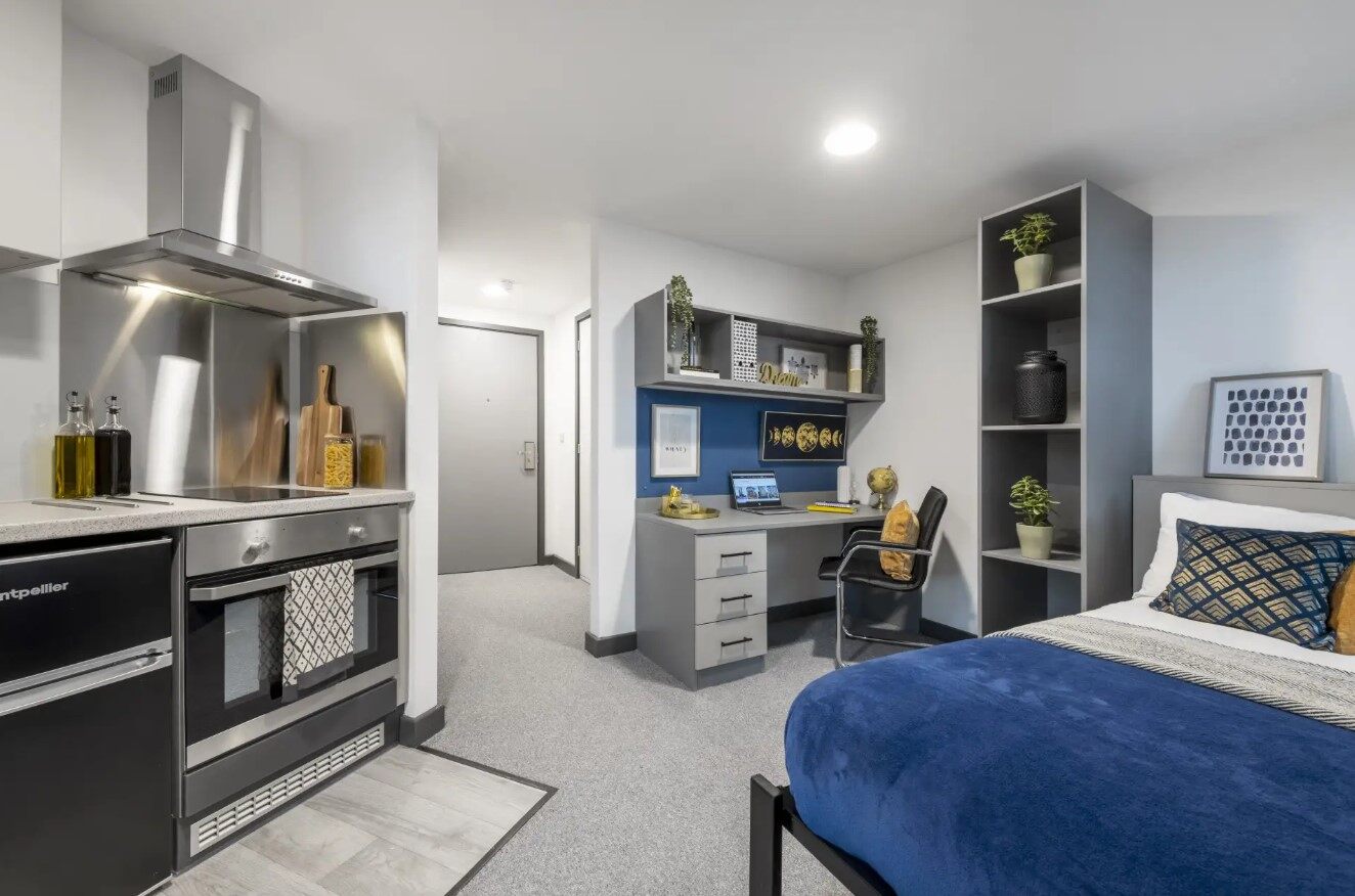 Uit Compass Residence