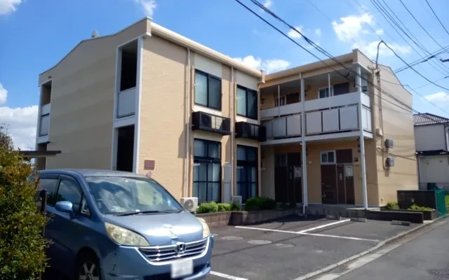 レオパレス希望の丘 0