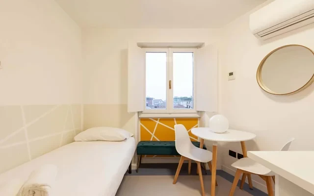 Milano-Corso Magenta Studio 0