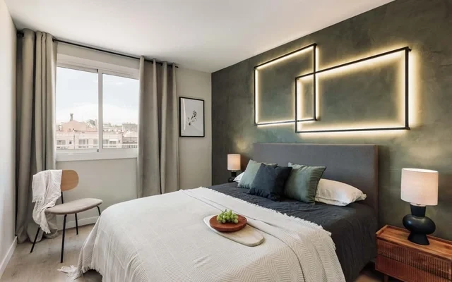 Coipasa - 3 bedrooms and terrace in Eixample Dreta 1