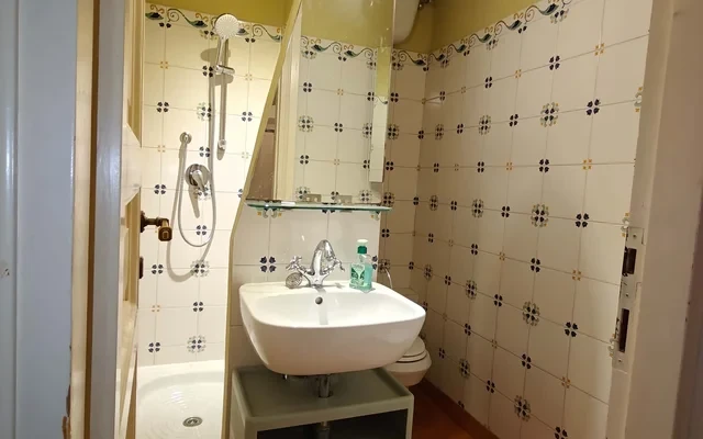 Apartment in Via di Sant'Andrea delle Fratte, Roma for 68 m² with 2 bedrooms 4