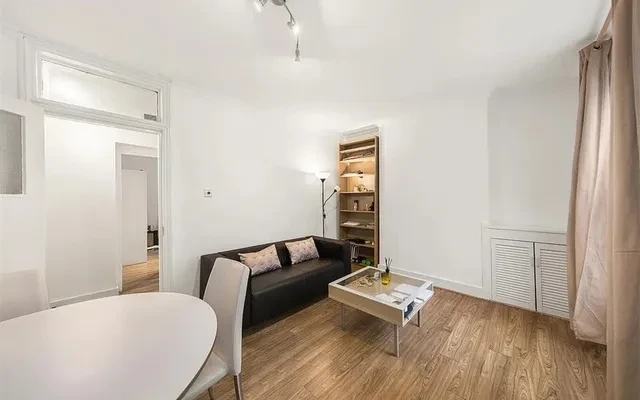 LH-Greencoat Place 2
