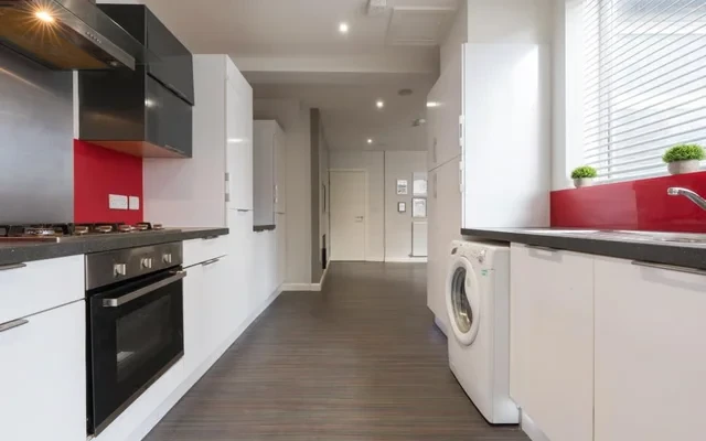 97 Ashford Street 2
