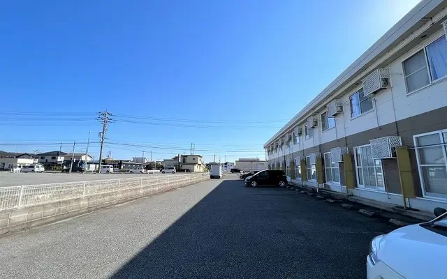 レオパレスメルベーユ 3