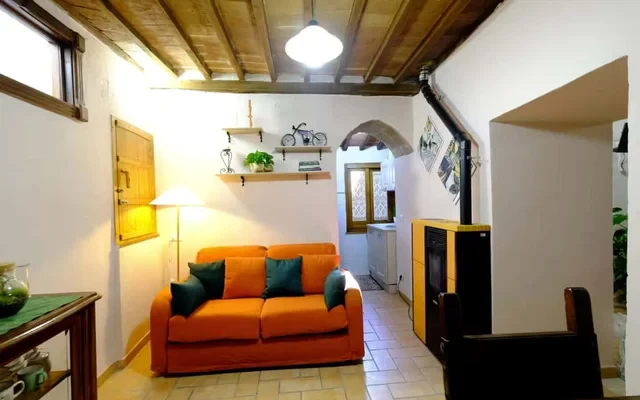 Apartment in Vicolo Palermo, Pitigliano for 60 m² with 1 bedroom 2